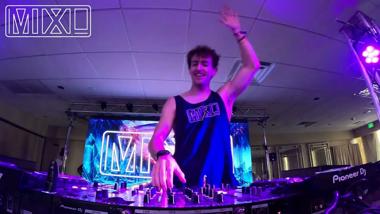 【Mashup】Fall For You + The Light [Suspect 44, Soar x Adam Lambert]