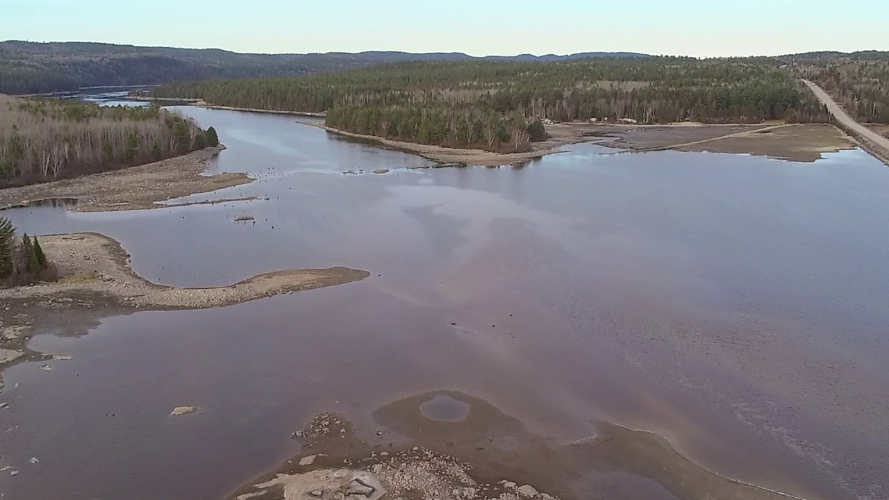 Ottawa River (Deux Rivières) - YouTube