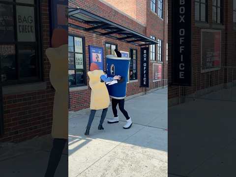 Salt Shed, come get your mascot #chicago #tour #live