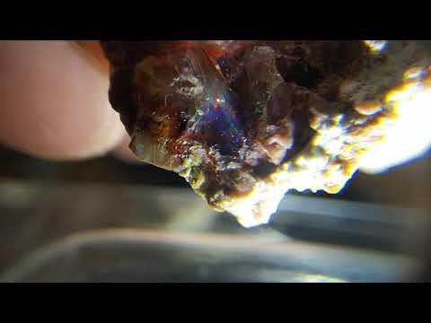 Videó: Tűzopálok: a nemes ásványok eredete és tulajdonságai