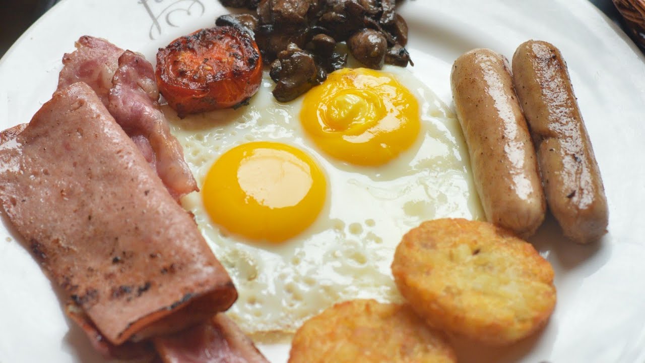 Flurys Park Street Best English Breakfast Kolkata Food Vlog