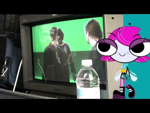 Skye goes DIVA on the set of "Buzz on Maggie"