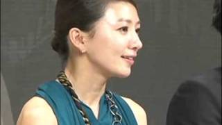 김희애 (Kim Hee Ae 金喜爱)  'Midas' press conference 20110221-2