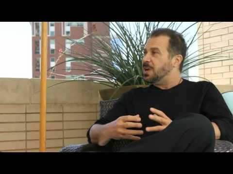 LOVE AND OTHER DRUGS director Edward Zwick exclusive interview with Bigfanboy.com