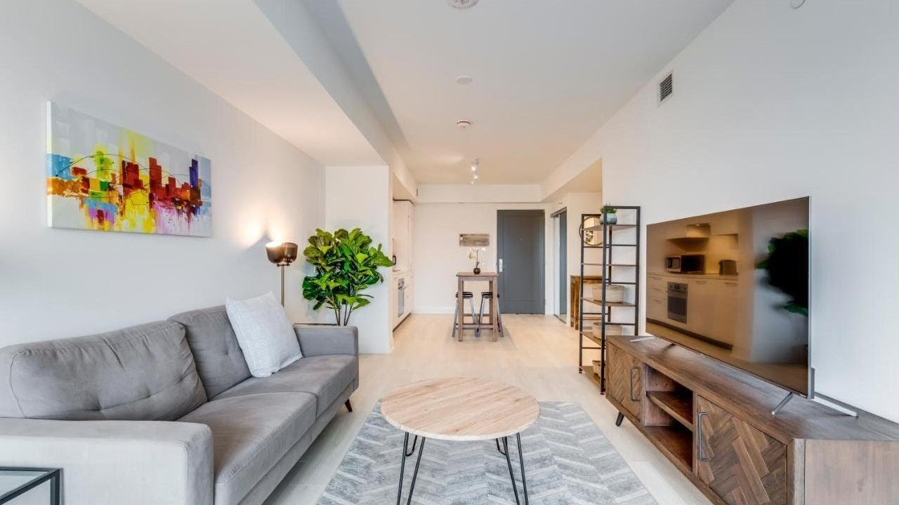 The Midtown Barclay Suite, Toronto, Canada YouTube