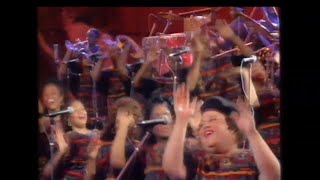 Sounds of Blackness - The Pressure Pt. 1 (Live) UK TV 1993