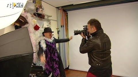 Twee krankzinnige Amerikanen in een fotostudio - I CAN MAKE YOU A SUPERMODEL