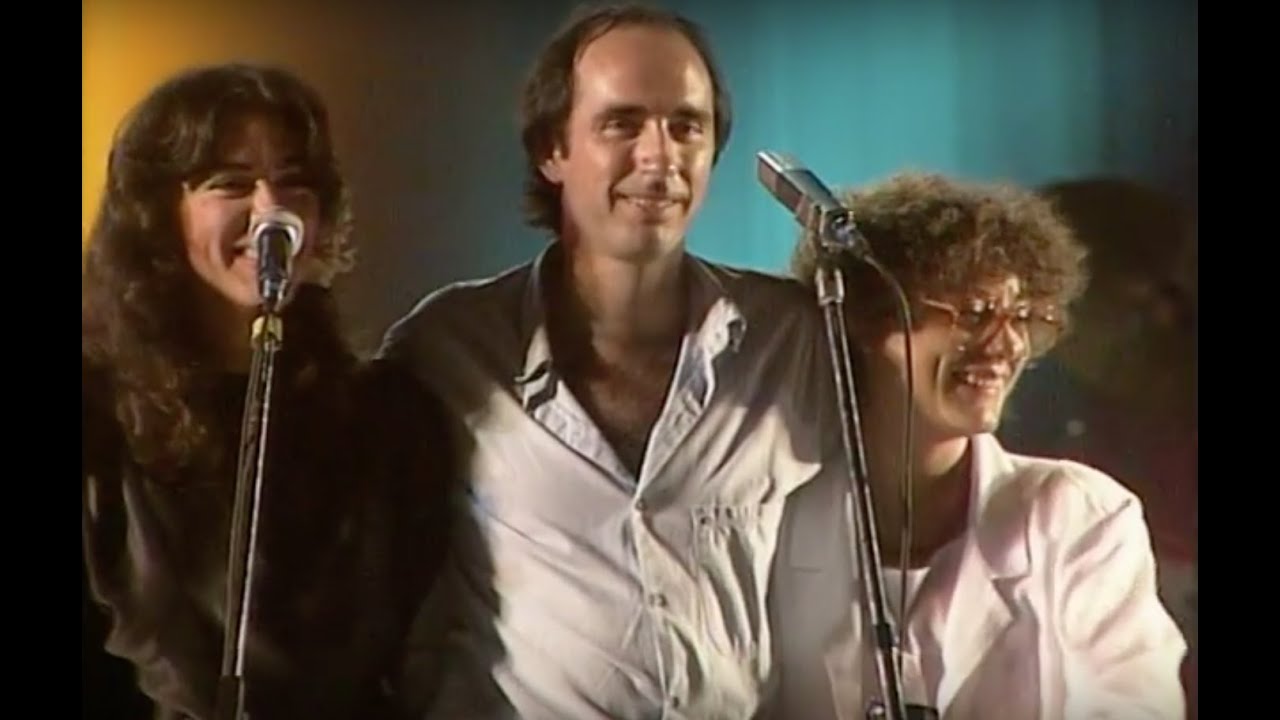 Lluís Llach al Camp Nou Reemissió (Canal Oficial)