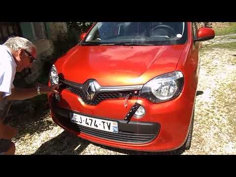 Renault Twingo, how to fill the screen washer bottle.