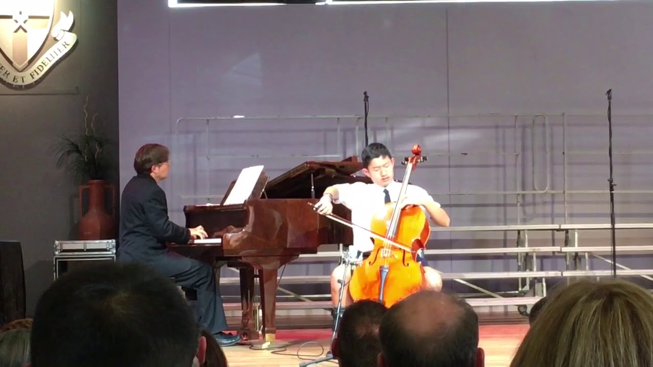 YouTube에서 Rococo Variations, Tchaikovsky John Wu cello(12yrs) 보기 YouTube에서 Rococo Variations, Tchaikovsky John Wu cello(12yrs) 보기