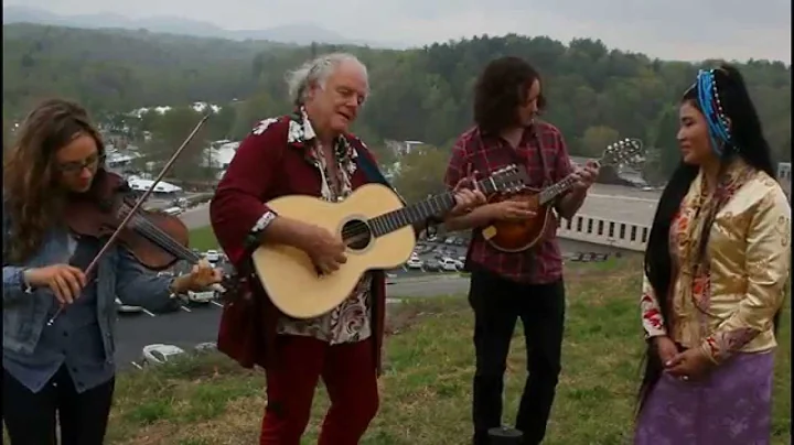 Peter Rowan & Yungchen Lhamo & Mandolin Orange - I'm Calling You