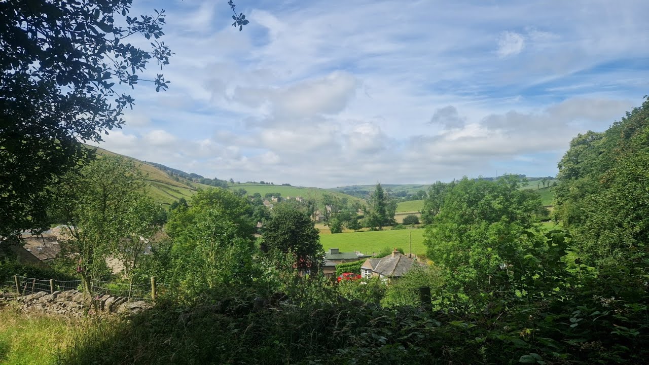 Lake District Nat Park walks in  Kentmere Valley to Alexander's crossing.
