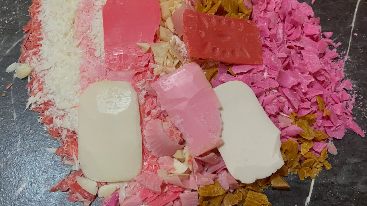 ASMR SOAPS 🧼 Plates Soaps 🧼 Mix the small pieces of the soap well 💖🤍🤎