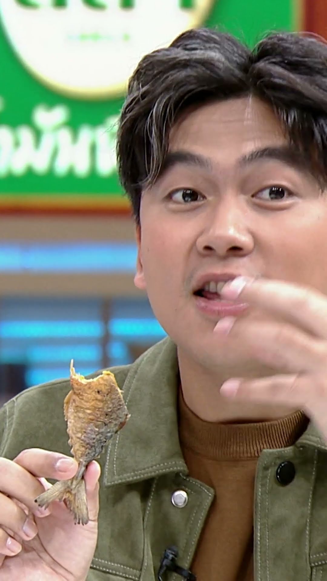 เมนูใหม่ ปลาลังยัดไส้ทอดเครื่อง สับปะรดภูเก็ต ร้านกับภูเก็ต  #ปัญญา5ดาว