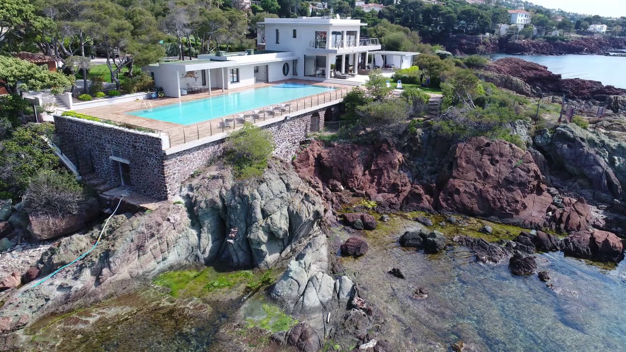 Dop Makelaars - Villa Ocean View - Saint Raphaël - Côte d'Azur - France