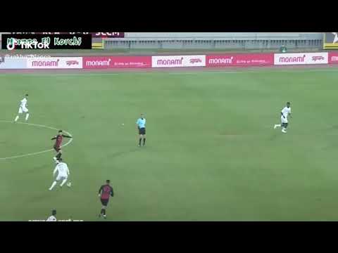 تبكي تاكا راجوية وهدف رحيمي في مرمى المحمدية 