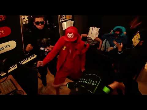 흔한 연습생의 Harlem shake.avi