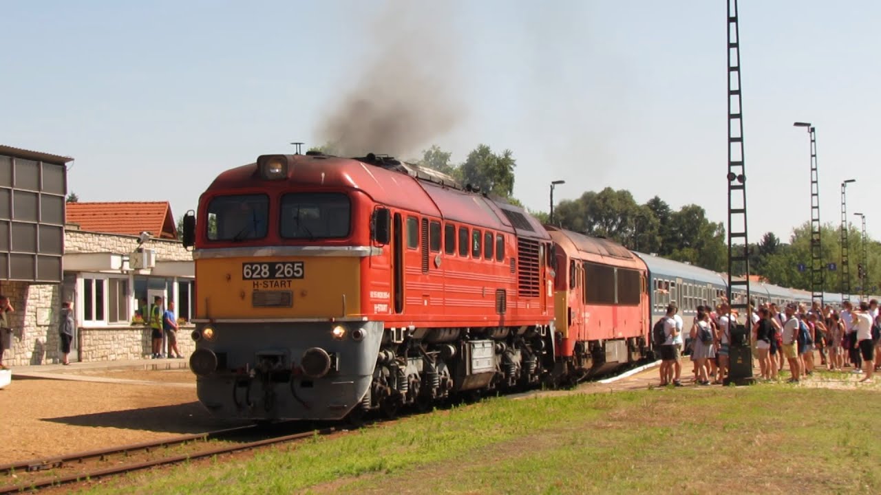 628 265 (ex.M62-265) with fast train in Révfülöp on 29.06.2019.