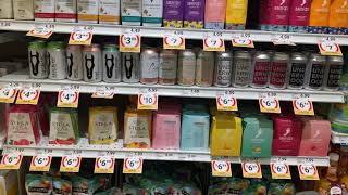 In Winn Dixie on the wine aisle dreaming of a girls night 🍹