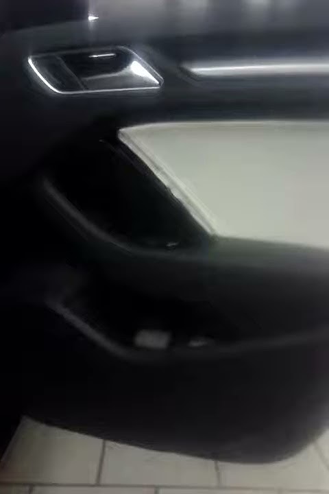 Как снять обшивку двери Ауди А6 С5 / How to remove door trim Audi Пикабу