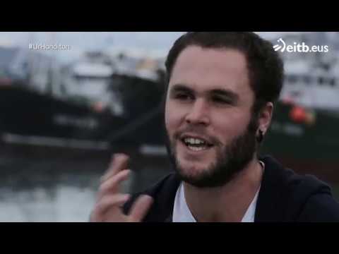 UR HANDITAN: Itsasotarrak camera iphone 8 plus apk