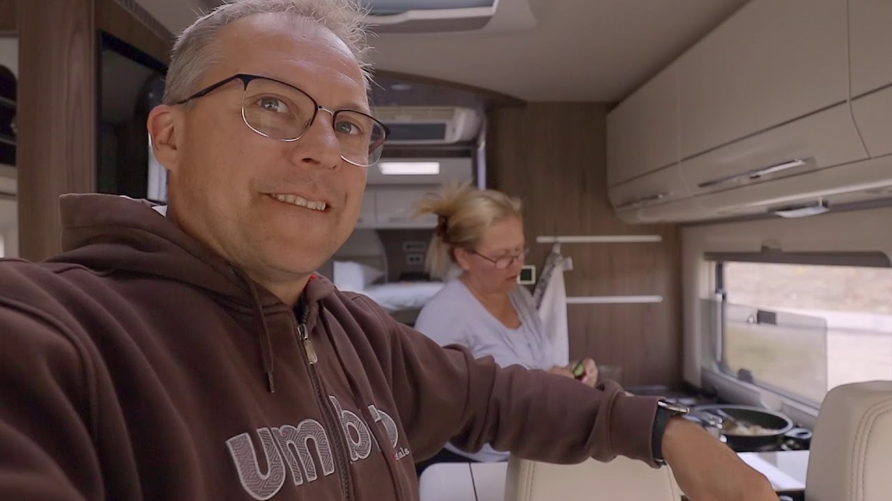 Rallu & Sanna ruskamatkalla Altassa