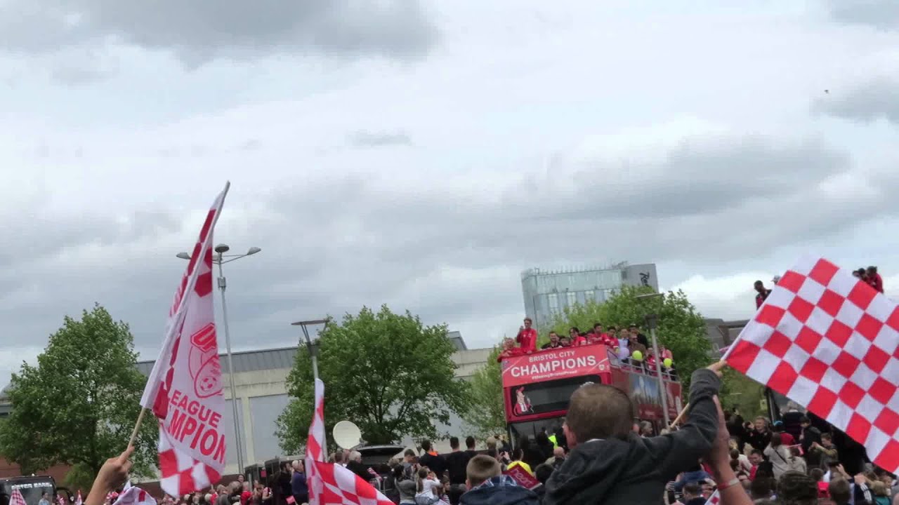 Bristol City arrive at Lloyd's Amphitheatre - League 1 Champions