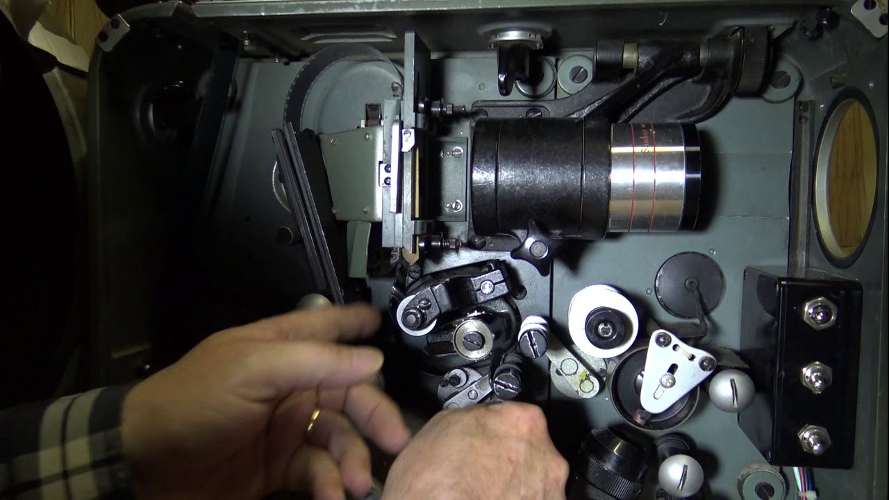 camera iphone 8 plus apk Lacing up a Carl Zeiss TK35 Projector