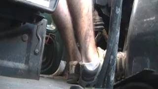 Shifting gearss again in a 1991 Ford L9000 with a Series 60 and 9 speed by studpuppy69 5,171 views 10 years ago 6 minutes, 46 seconds