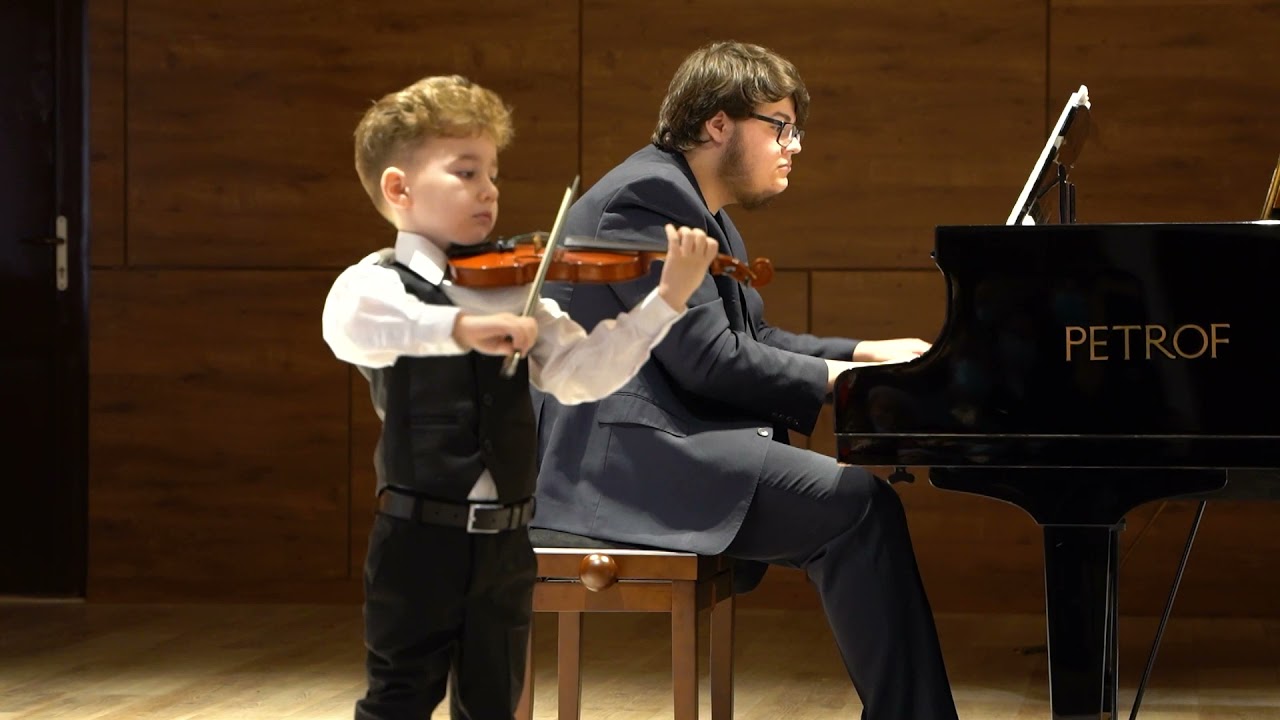 Dubosarski Boris - Dans de gluma (Joke dance)  , Cezar Moldovanu (6 year)