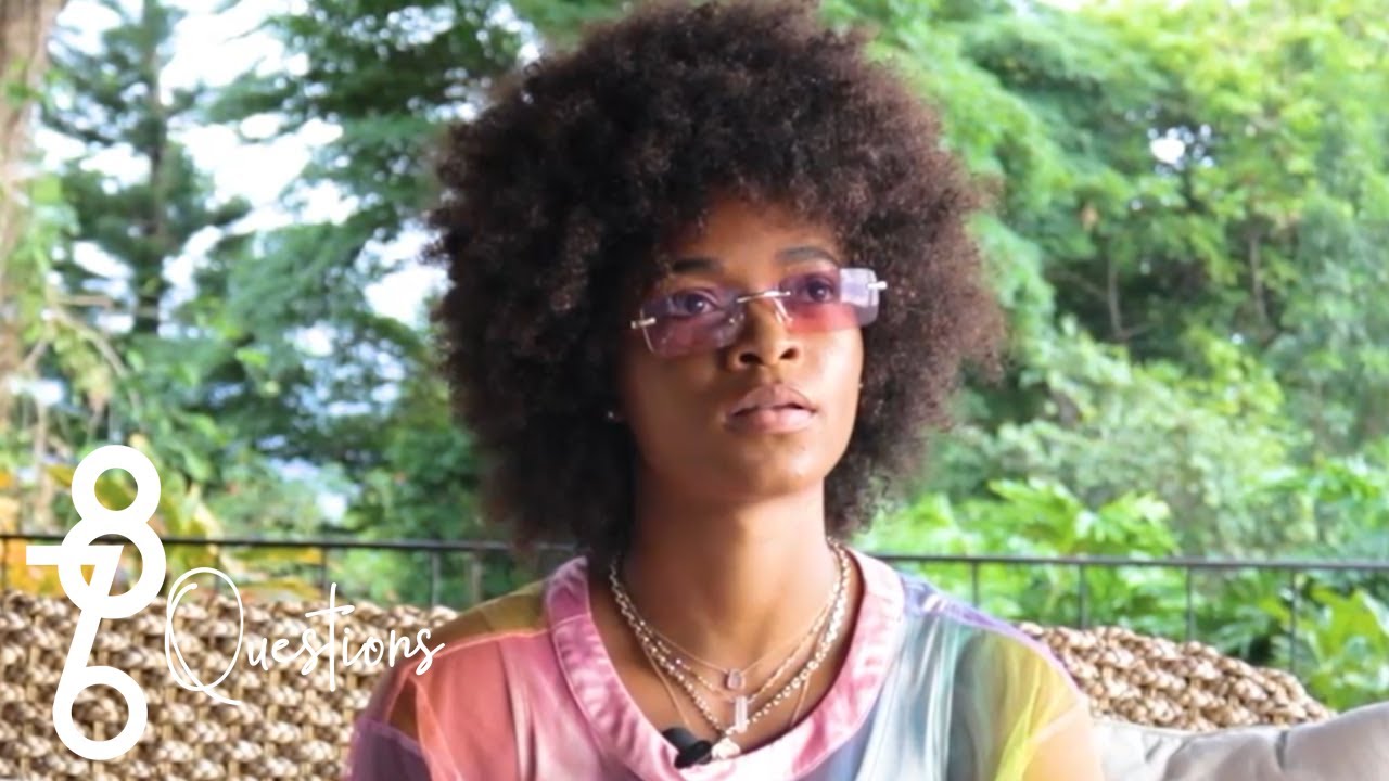 876 Questions • Lila Iké