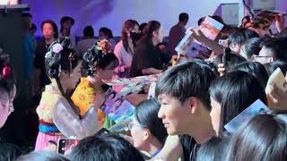 i2star Signing and Photo Session Ganzhou 10/02/2025 IMG 6501