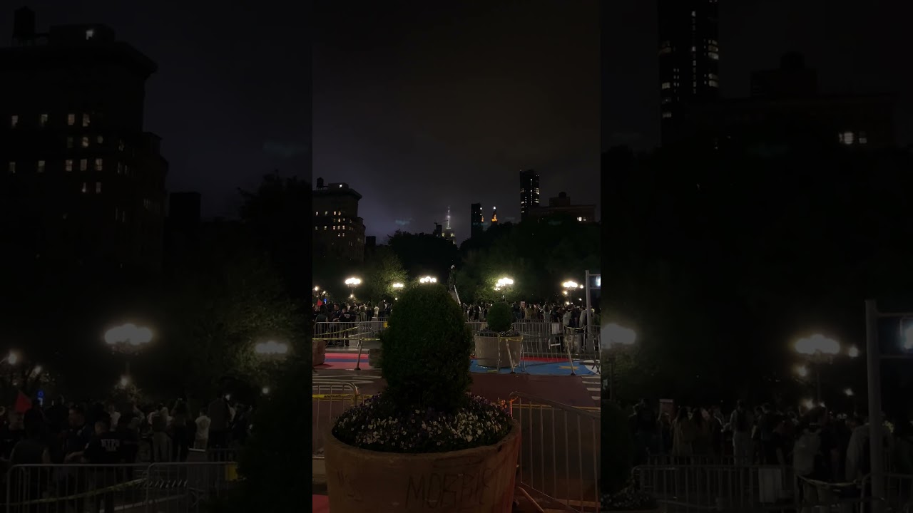 Empire State Building Lighting from Union Square Park
