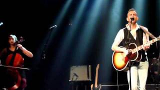 Asaf Avidan &amp; the Mojos - Devils dance (Vienna, 13.2.2010)