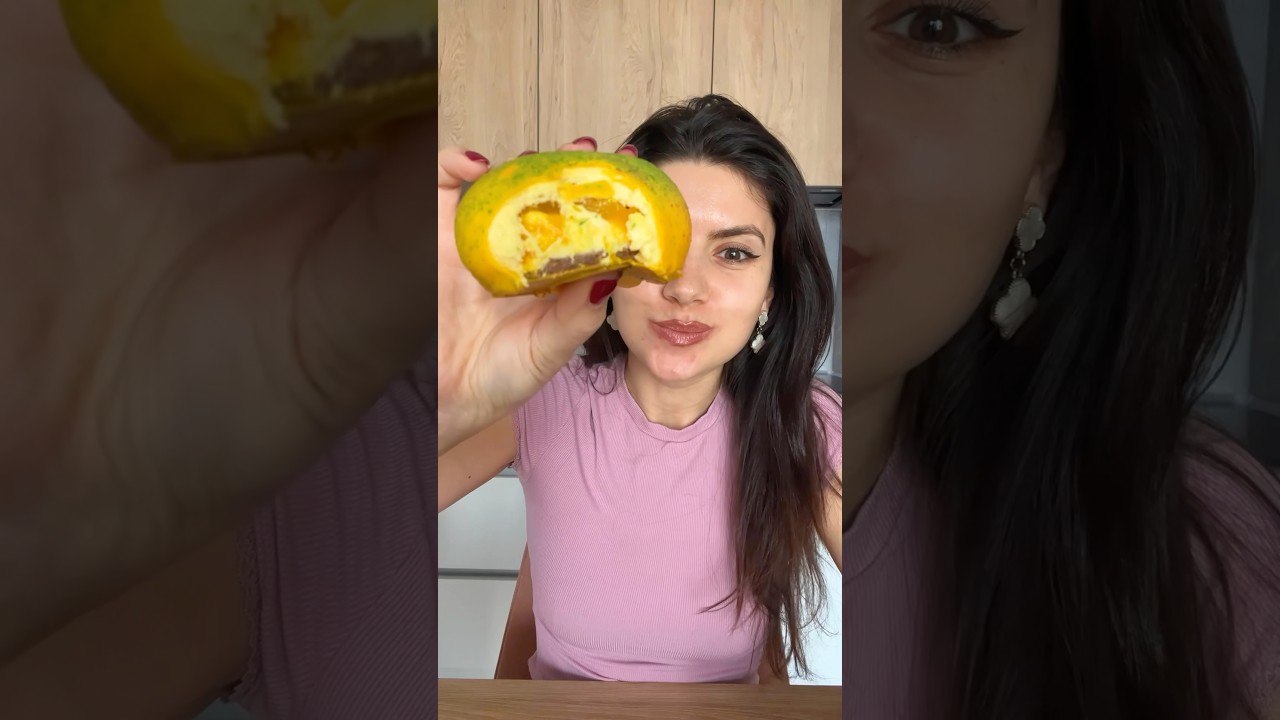 Crunchy! 😋#mangocake #fruitcake #yum #food #dessert #foodtasting #asmr #foodforyou