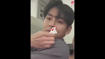 عارف انو حاسين بالملل قام حدث لنا بيومياته Bts Shorts Srt 
