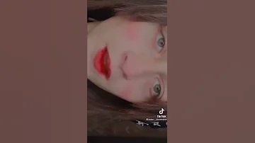 مهرجان خصمي مكيفو مكتفو حط عليها بنتادين اه اه 