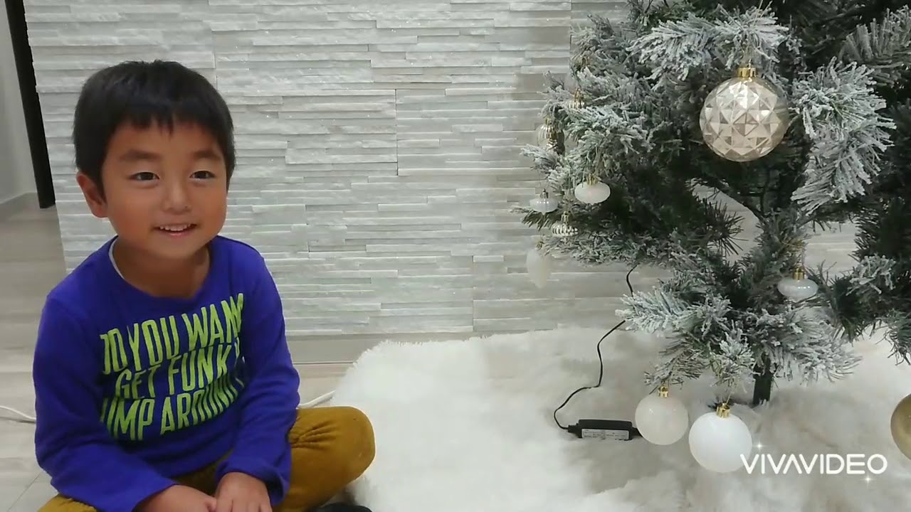 ニトリ 巨大 180cm クリスマスツリー飾ってみた Youtube