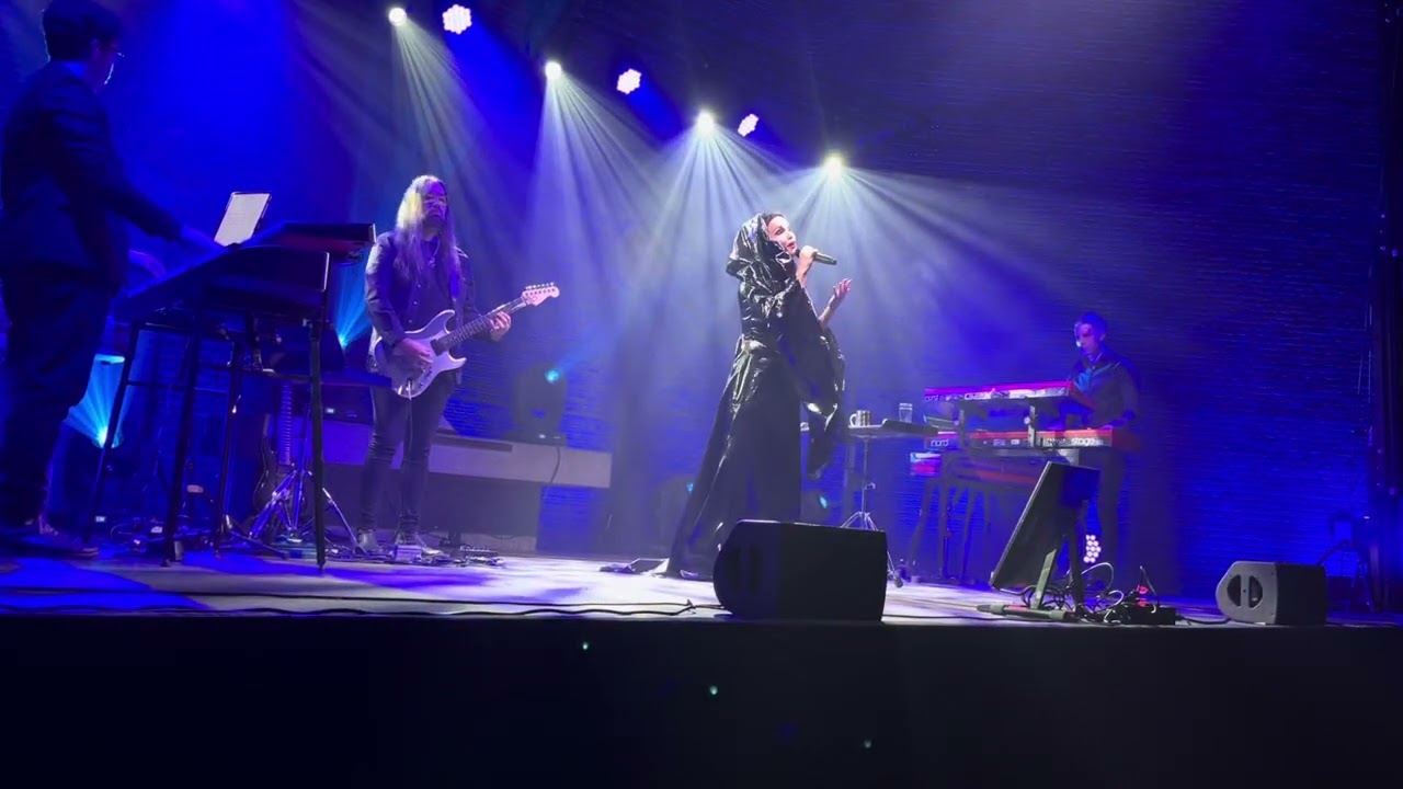 Tarja - ‚Stille Nacht’ in Bochum 08.12.2023