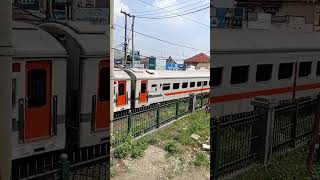 commuter Line merak sampai di tujuan akhir stasiun Rangkasbitung