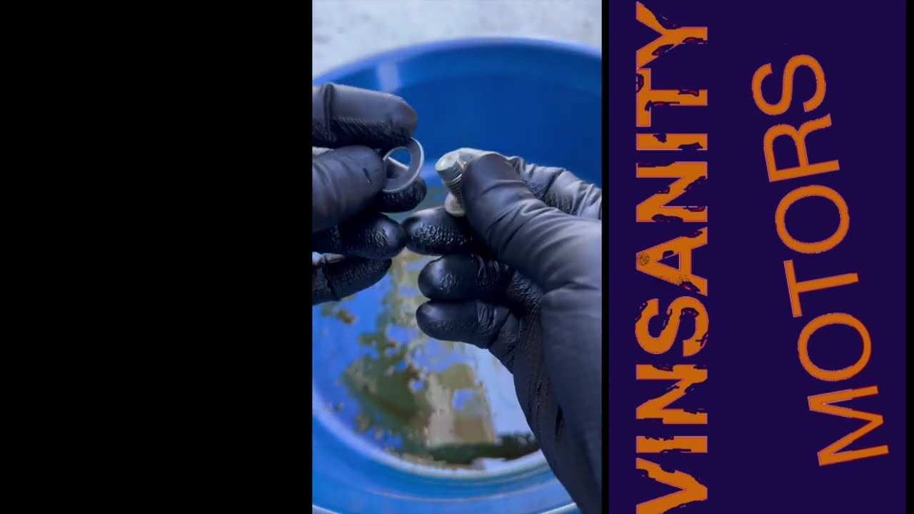 Toyota Camry V6 oil change and oil reset video 