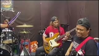 Menara-Salam sejahtera(live jamming session 17/9/2023)