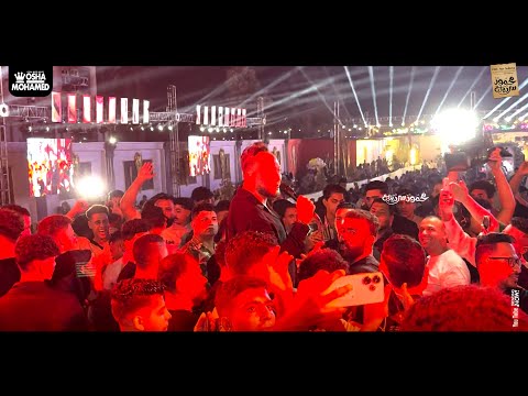 اول ما تسمع المطرب ده بيفكرك بمطرب الشعب كلو بيعشقة رحمه الله