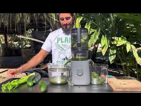 FRESH Green Juice using the Nama J2 | COLD PRESS JUICER