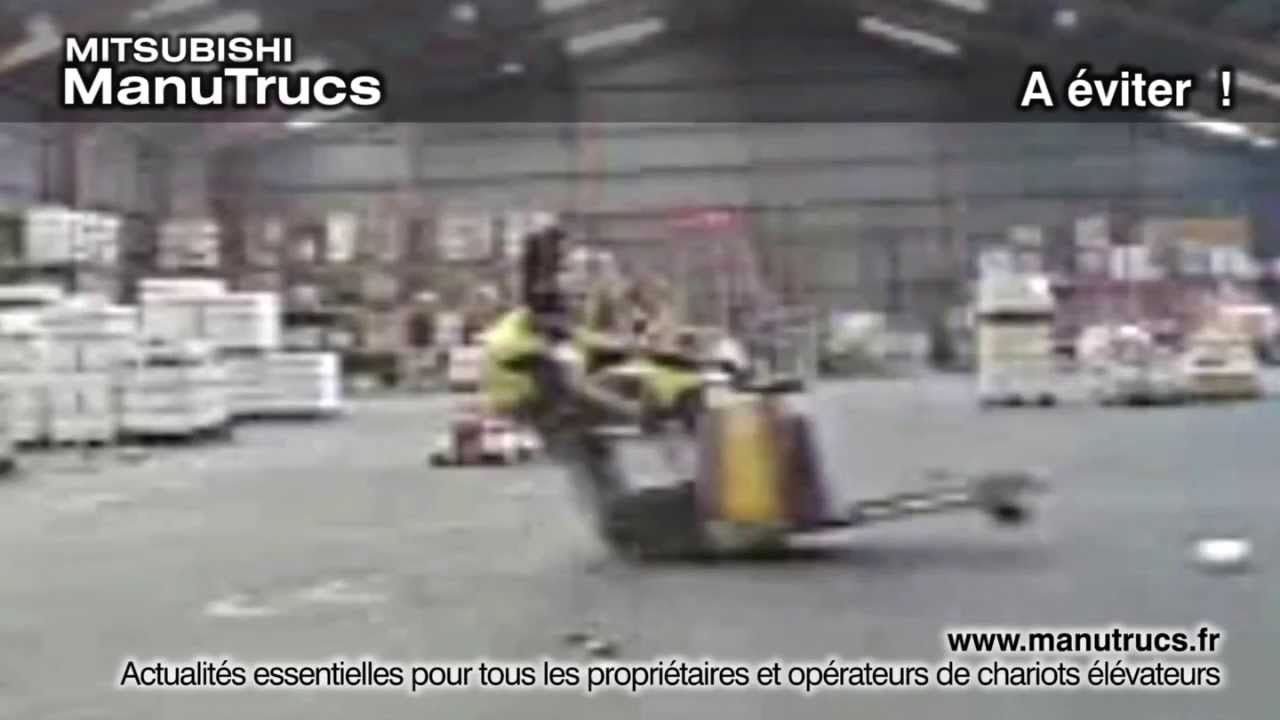 Cariste Blesse Suite A Des Acrobaties En Entrepot Youtube Cariste Blesse Suite A Des Acrobaties En Entrepot Youtube