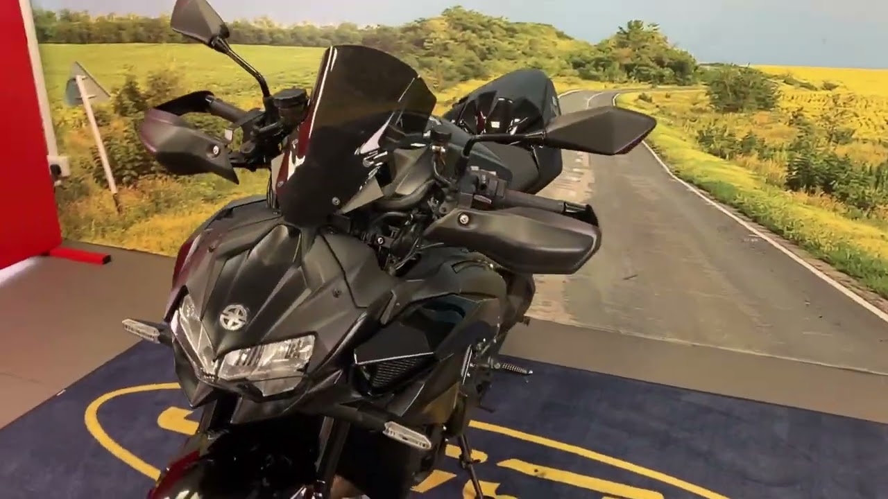 Kawasaki Z H2 Black FD20UOY - YouTube
