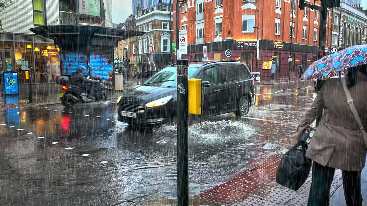 Heavy Rain Hits London ☔️ St Katharine Docks to Brick Lane, East End London Walk · 4K HDR