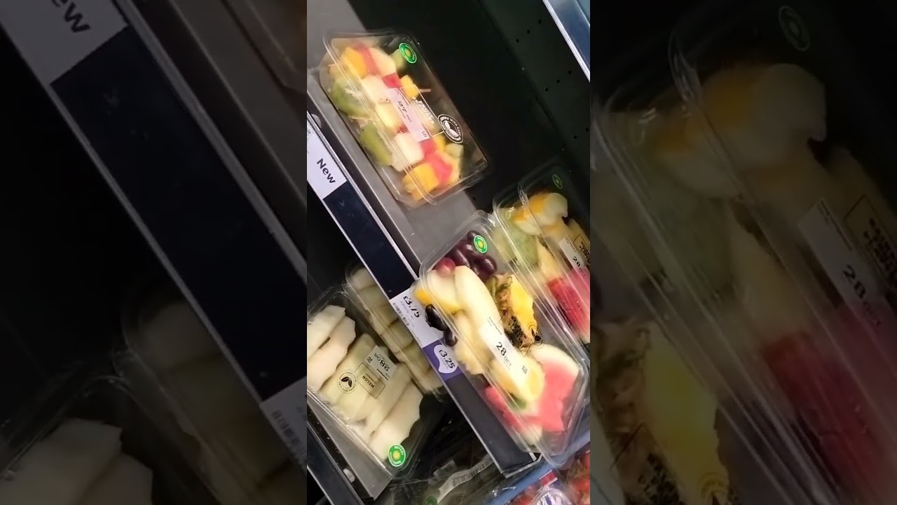 🍓 🍑 Fruit Bowls In UK Fridge 🍑🍓 
