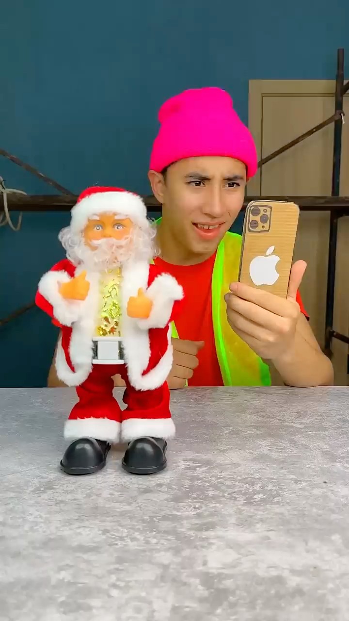 Santa Clause magic ?