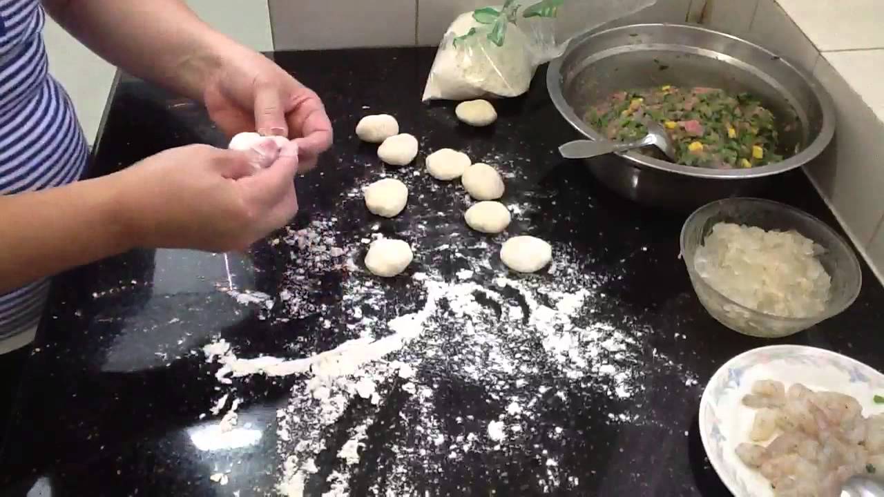 {ENG SUB} ★菜肉餃子 + 餃子皮做法 ★ | Chinese Jiaozi & Dumpling